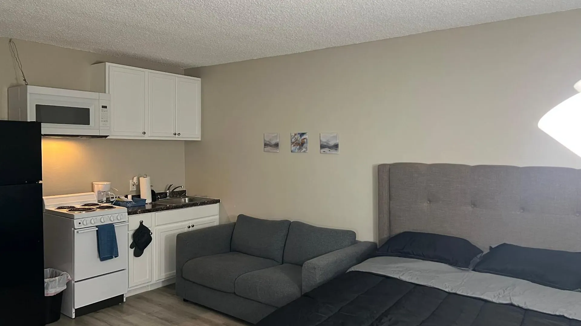 Noho Cozy Cove Apartment Burbank 0*,  United States